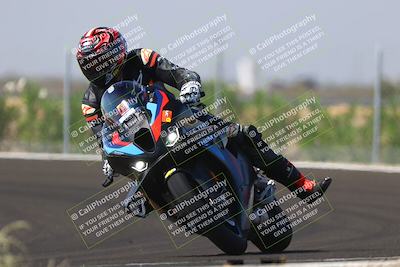 media/Sep-20-2025-TrackDaz (Sat) [[27f0cde673]]/A Group/2pm (Turn 9)/